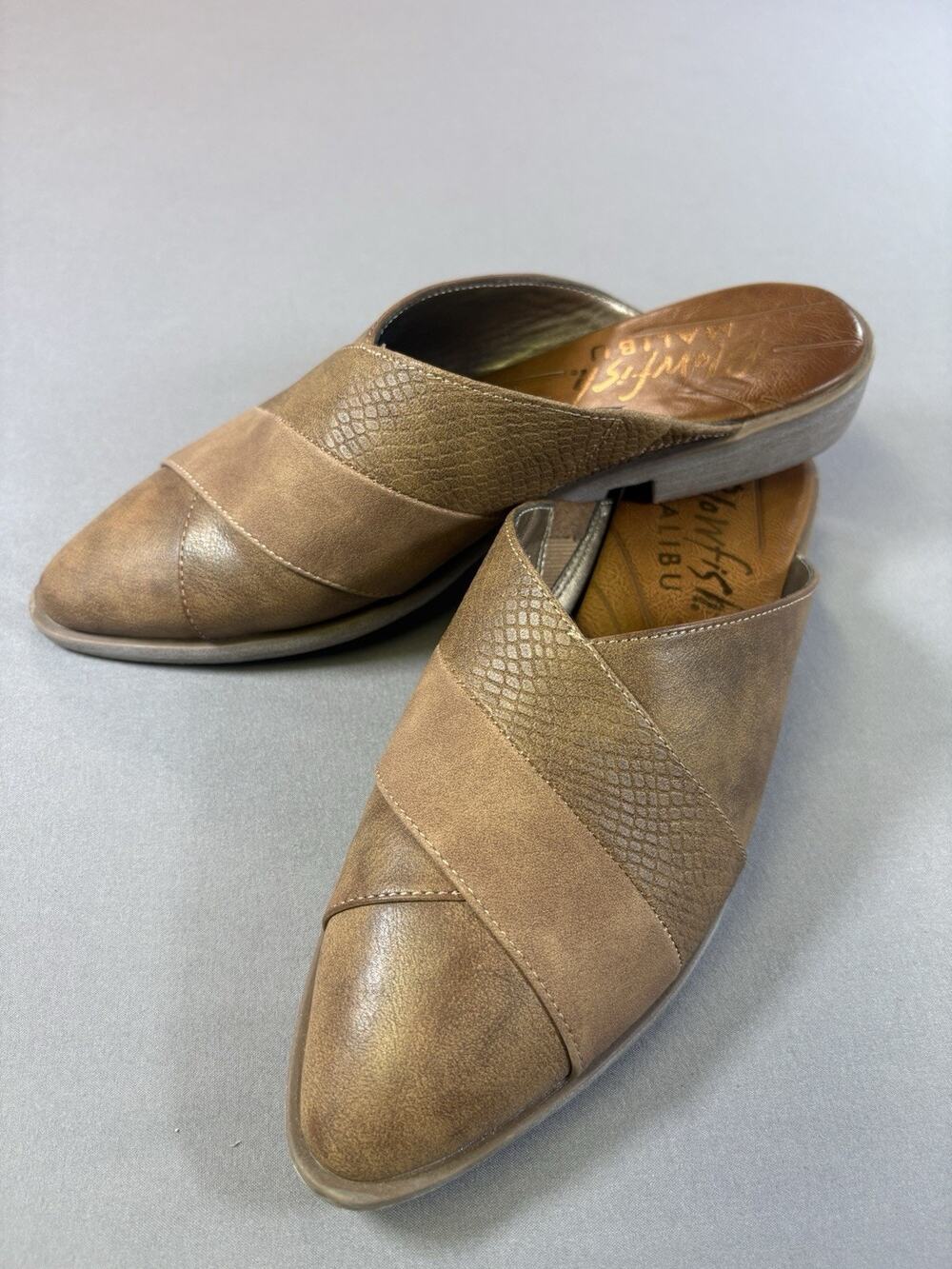 Blowfish Malibu Hazel Mule Shoes Womens Size 8 M Brown Textured Slip On Heeled